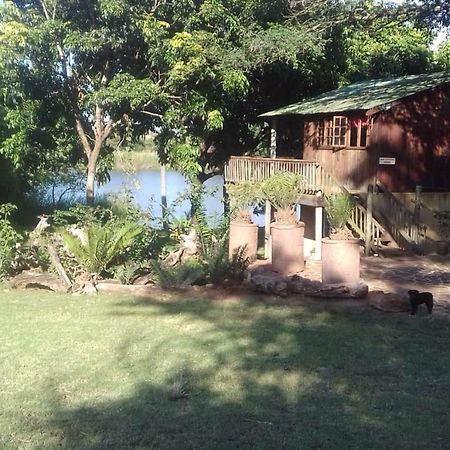 Hippo Retreat & Tiger Fishing Komatipoort Dış mekan fotoğraf